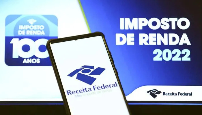 Lee más sobre el artículo Veja: Governo pode pagar bônus para quem ganhou mais de R$1.903,99 em 2021