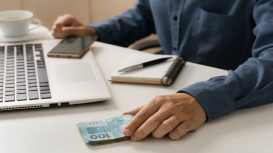 Scopri di più sull'articolo Como conseguir um empréstimo sem comprovar renda, veja.