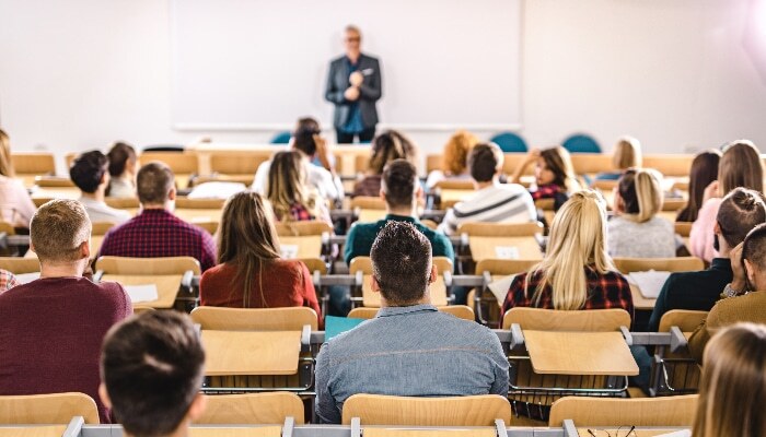 Leia mais sobre o artigo PEC 206: Haverá cobrança de mensalidade em universidade pública? Veja