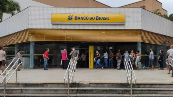 Leia mais sobre o artigo Novo empréstimo do banco do brasil: Liberação é feita por WhatsApp, veja