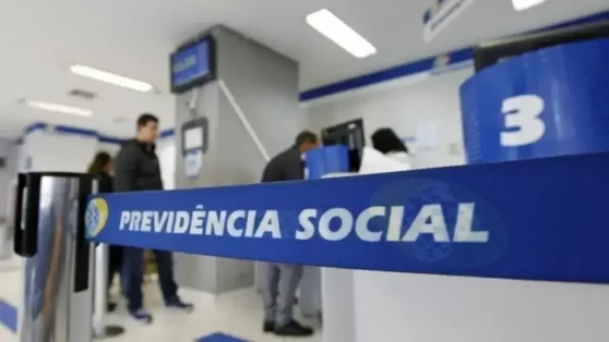 Leia mais sobre o artigo INSS está pagando benefícios a novo grupo de aposentados e pensionistas, confira